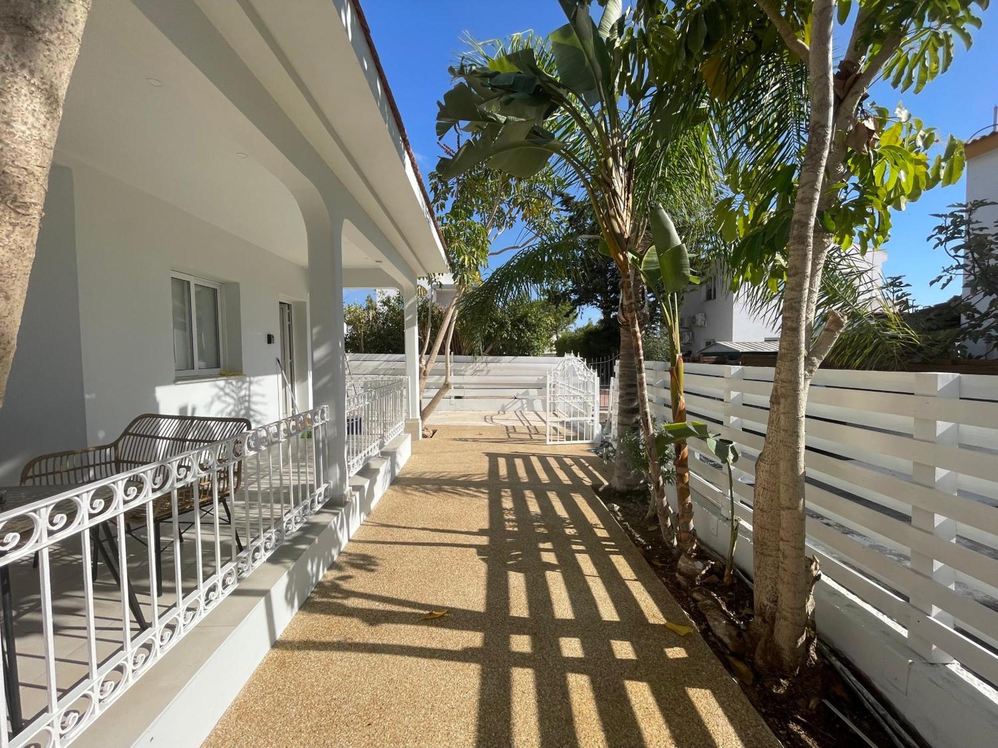 Thaliana Gardens 36 Holiday home *